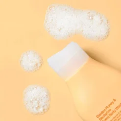 Up & Up Skin Brightening Vitamin C Body Wash - Golden Honey & Nectarine - 22oz - Up&up™